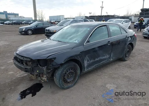 2009 Toyota Camry Le z USA, uszkodzony, nr VIN 4T1BE46K49U415057